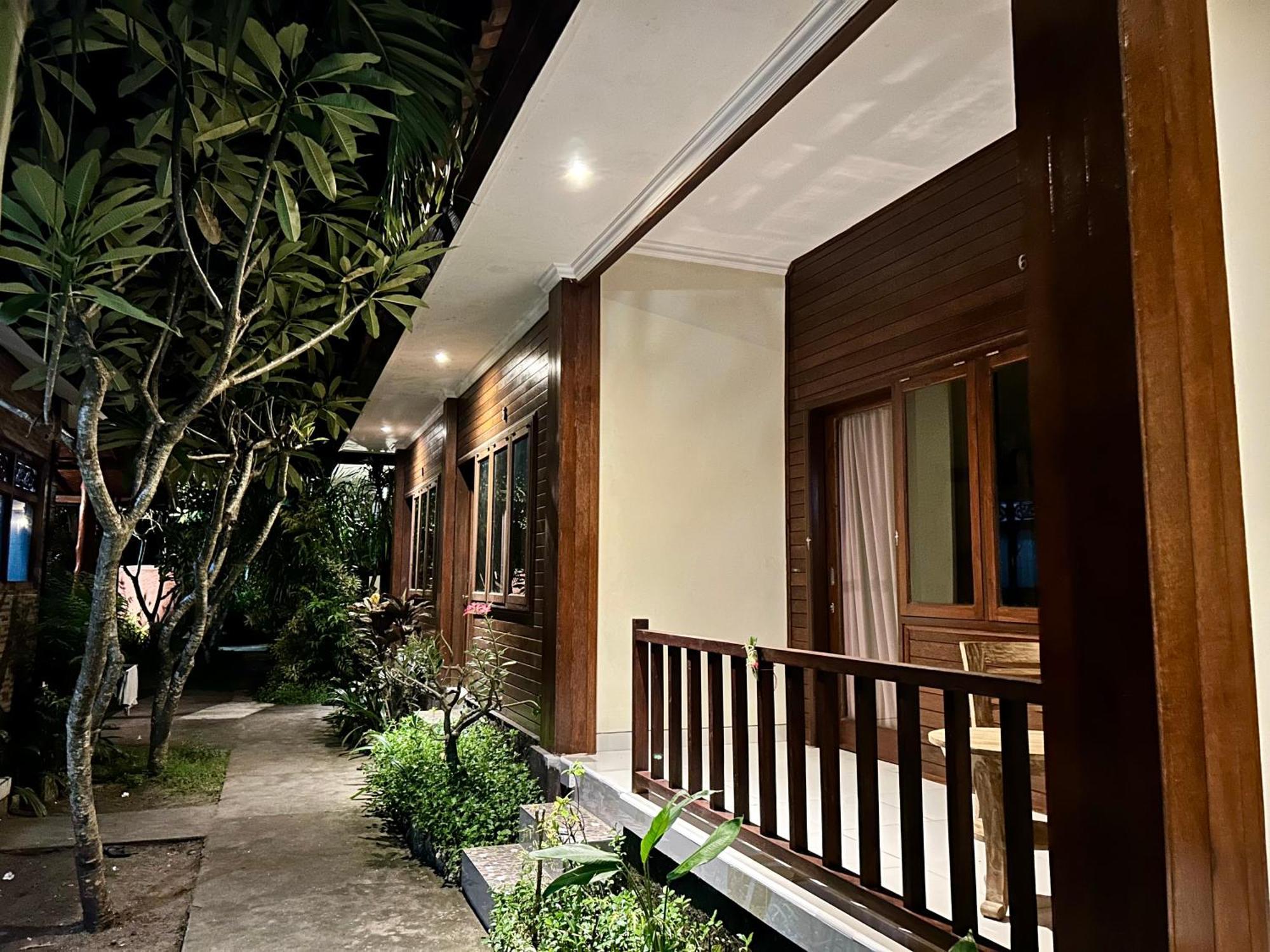 Nusa Garden Homestay Lembongan Kültér fotó